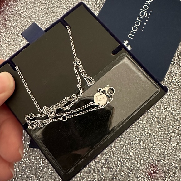 EUC Moonglow “new moon” necklace - Picture 3 of 3